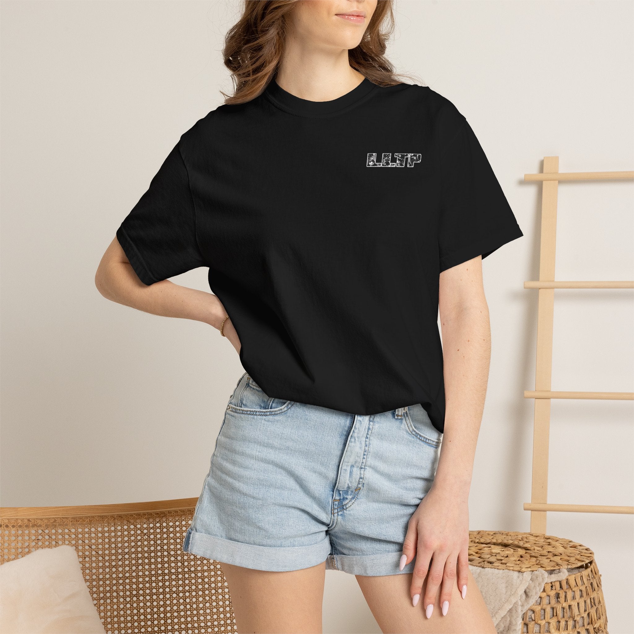 'LLTP' Fan & Cars Graphic T-Shirt (Japanese Fan Motif)